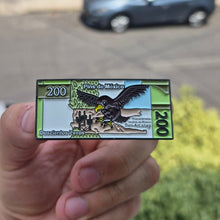 Cargar imagen en el visor de la galería, Pin Billete de Aguila | Coleccionable Dan-Art.shop |