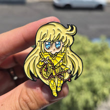 Cargar imagen en el visor de la galería, Pin Shaka de Virgo | Coleccionable Dan-Art.shop | Caballeros del Zodiaco