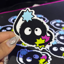 Cargar imagen en el visor de la galería, Sticker Susuwatari | Studio Ghibli |