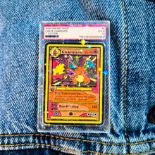 Cargar imagen en el visor de la galería, Pin Carta Charizard | Coleccionable Dan-Art.shop | Pokémon