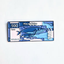 Cargar imagen en el visor de la galería, Pin Billete de Ballenas | Coleccionable Dan-Art.shop |
