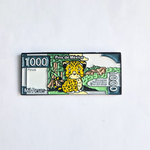 Cargar imagen en el visor de la galería, Pin Billete de Jaguar | Coleccionable Dan-Art.shop |
