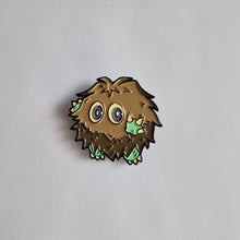 Cargar imagen en el visor de la galería, Pin Kuriboh | Coleccionable Dan-Art.shop |
