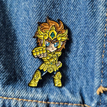 Cargar imagen en el visor de la galería, Pin Aioria de Leo | Coleccionable Dan-Art.shop | Caballeros del Zodiaco
