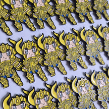 Cargar imagen en el visor de la galería, Pin Aldebaran de Tauro | Coleccionable Dan-Art.shop | Caballeros del Zodiaco
