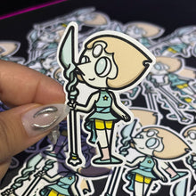 Cargar imagen en el visor de la galería, Sticker Perla | Steven Universe |
