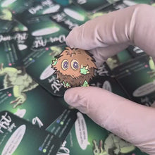 Cargar y reproducir el video en el visor de la galería, Pin Kuriboh | Coleccionable Dan-Art.shop |
