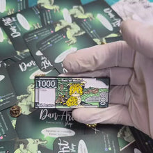Cargar y reproducir el video en el visor de la galería, Pin Billete de Jaguar | Coleccionable Dan-Art.shop |
